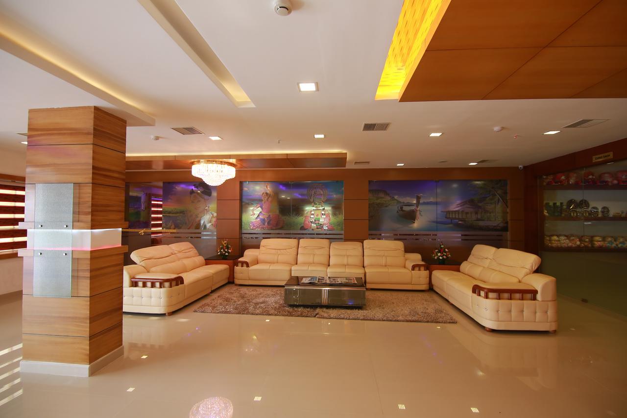 Rouba Residency Hotel Ponnāni Zewnętrze zdjęcie