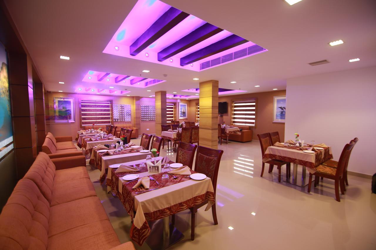 Rouba Residency Hotel Ponnāni Zewnętrze zdjęcie