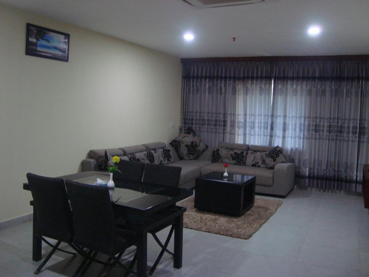 Rouba Residency Hotel Ponnāni Zewnętrze zdjęcie