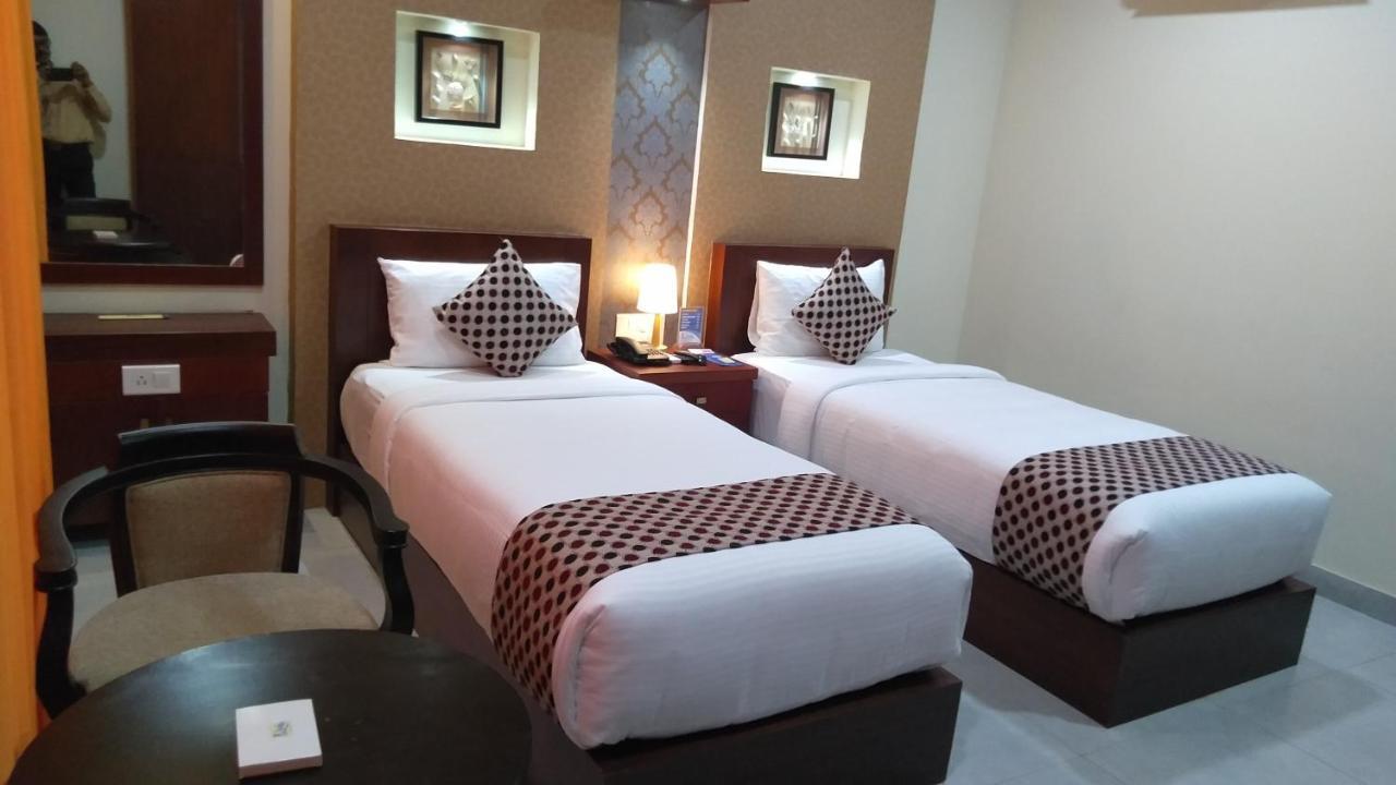 Rouba Residency Hotel Ponnāni Zewnętrze zdjęcie