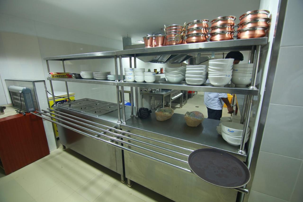 Rouba Residency Hotel Ponnāni Zewnętrze zdjęcie